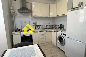 квартира за адресою Геннадія Біліченка вул. (Петровського), 37