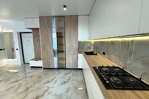 квартира за адресою Незалежності, 2