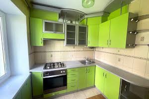 квартира за адресою Листопадна вул., 5