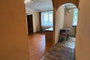 квартира за адресою Окружна, 33
