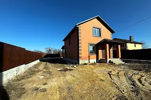 будинок за адресою с. Вінницькі Хутори, павла тичини