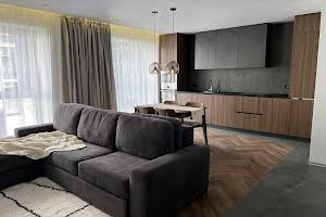 квартира за адресою Залізнична вул., 7