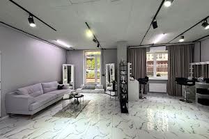 комерційна за адресою Генуезька вул., 3б