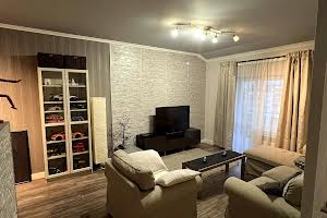 квартира за адресою Бориса Тлехаса вул., 22
