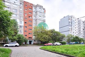 квартира за адресою Івана Миколайчука вул., 7