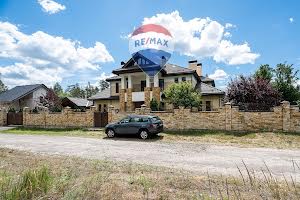 дом по адресу Стефаника, 4