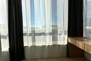 квартира за адресою Домбровського вул., 75