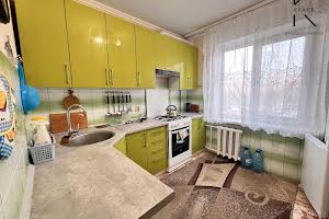квартира за адресою Романа Шухевича вул. (Курчатова), 1з