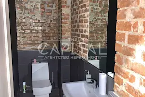 комерційна за адресою Протасів Яр вул., 8