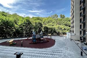 комерційна за адресою глибочицька, 73