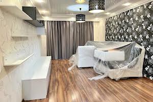 квартира за адресою Соборності вул. (Жовтнева), 77а