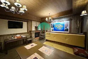 комерційна за адресою Шпитальна вул., 7