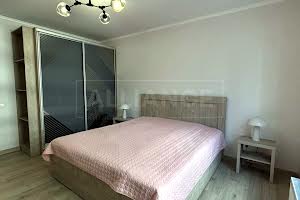 квартира за адресою Хіміків вул., 28, к.1-6