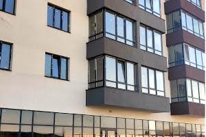 комерційна за адресою Бочарова, 70