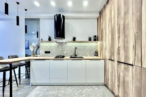 квартира за адресою Красносільського вул., 43