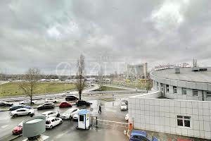 комерційна за адресою Дніпровська набережна вул., 1-А