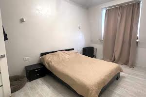 квартира за адресою Центральна вул., 68