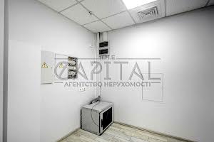 коммерческая по адресу Кловский спуск, 7