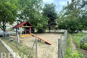 квартира по адресу Новочерчицкая ул., 3
