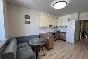квартира за адресою Драгоманова вул., 40 Є