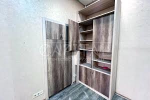 комерційна за адресою Київ, Євгена Чикаленка вул. (Пушкінська), 9-А