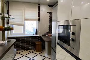 квартира за адресою Метробудівська вул., 14