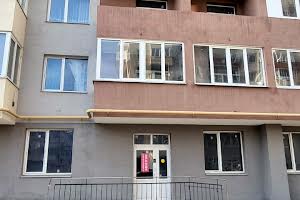 комерційна за адресою Угорська вул., 14е