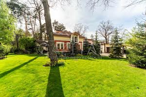 будинок за адресою Курортна вул., 9