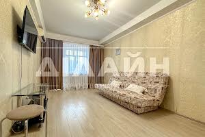 квартира за адресою Патріотична вул., 60