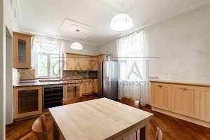 будинок за адресою Старокиївська вул., 2