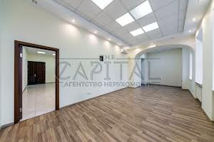 комерційна за адресою Київ, Володимирська вул., 4