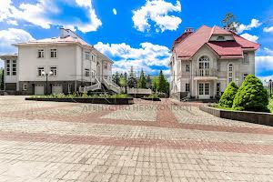 коммерческая по адресу Патріарха Володимира Романюка ул. (Жовтнева), 2Б