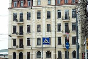 комерційна за адресою Січових Стрільців вул. (Артема), 66