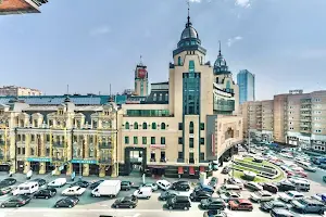 коммерческая по адресу Большая Васильковская ул. (Красноармейская), 1-3