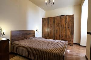 квартира за адресою Хіміків вул., 37