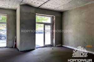 комерційна за адресою Капушанська вул., 170