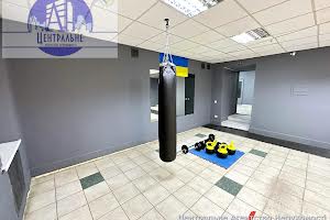 коммерческая по адресу Головна, 204