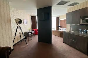 квартира за адресою Бернардацці вул. (Красних Зір), 2а