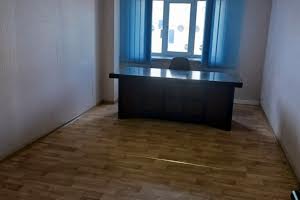 коммерческая по адресу Каменецкая ул., 122