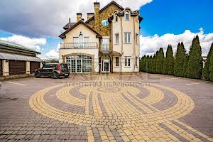 комерційна за адресою Бориспільський, 1