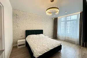 квартира за адресою Каманина, 3