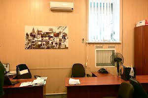 комерційна за адресою Степана Тельги, 65
