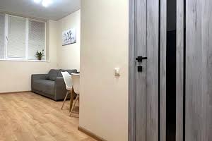 квартира по адресу Парижской Коммуны ул., 4