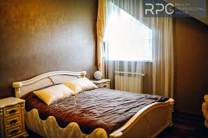 дом по адресу с. Кременище, Грушевського, 7