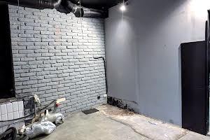 комерційна за адресою Друкарська вул., 11