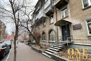 коммерческая по адресу Бехтеревский пер., 8