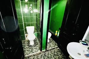комерційна за адресою Західна вул., 11