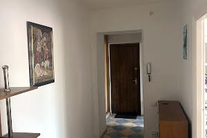 квартира за адресою Вагонна вул., 8