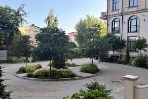 квартира по адресу Майский пер., 8
