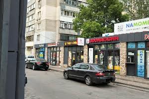 комерційна за адресою Героїв просп., 45